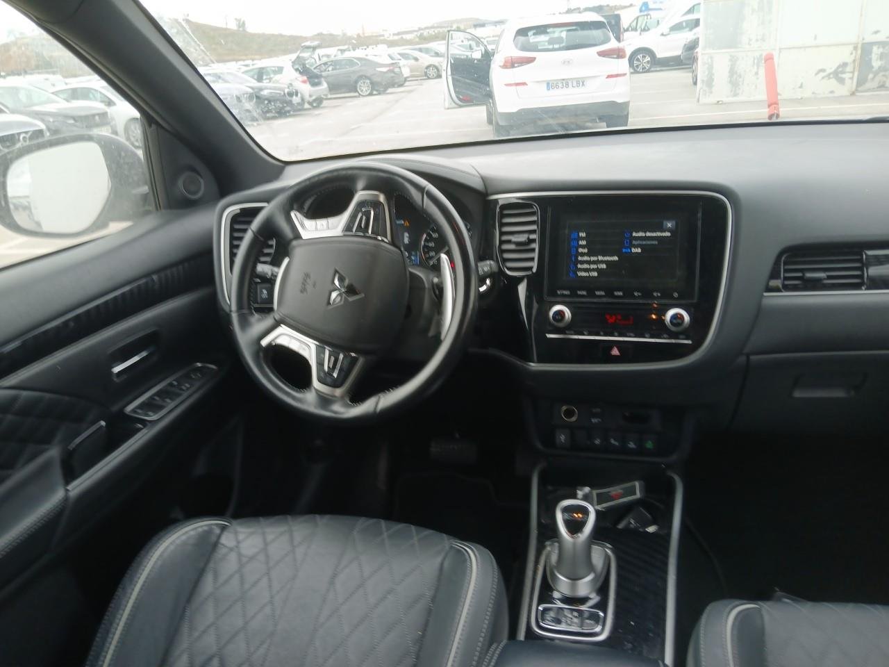 Mitsubishi Outlander II (2019 - ) image