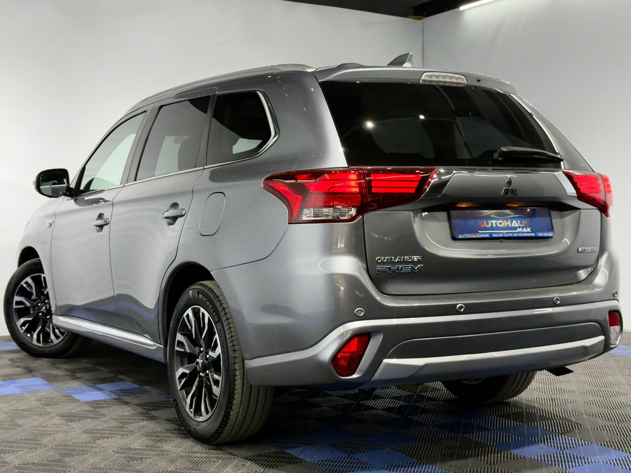 Mitsubishi Outlander III (2012 - 2021) image