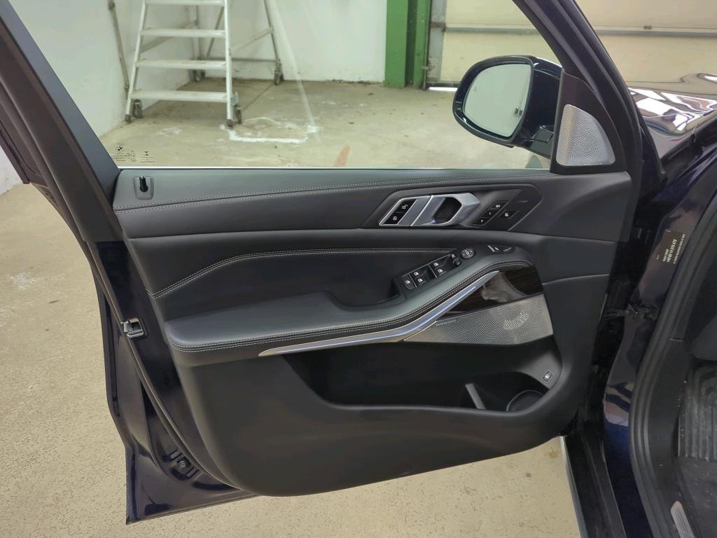 BMW X5 G05 (2019 - ) image