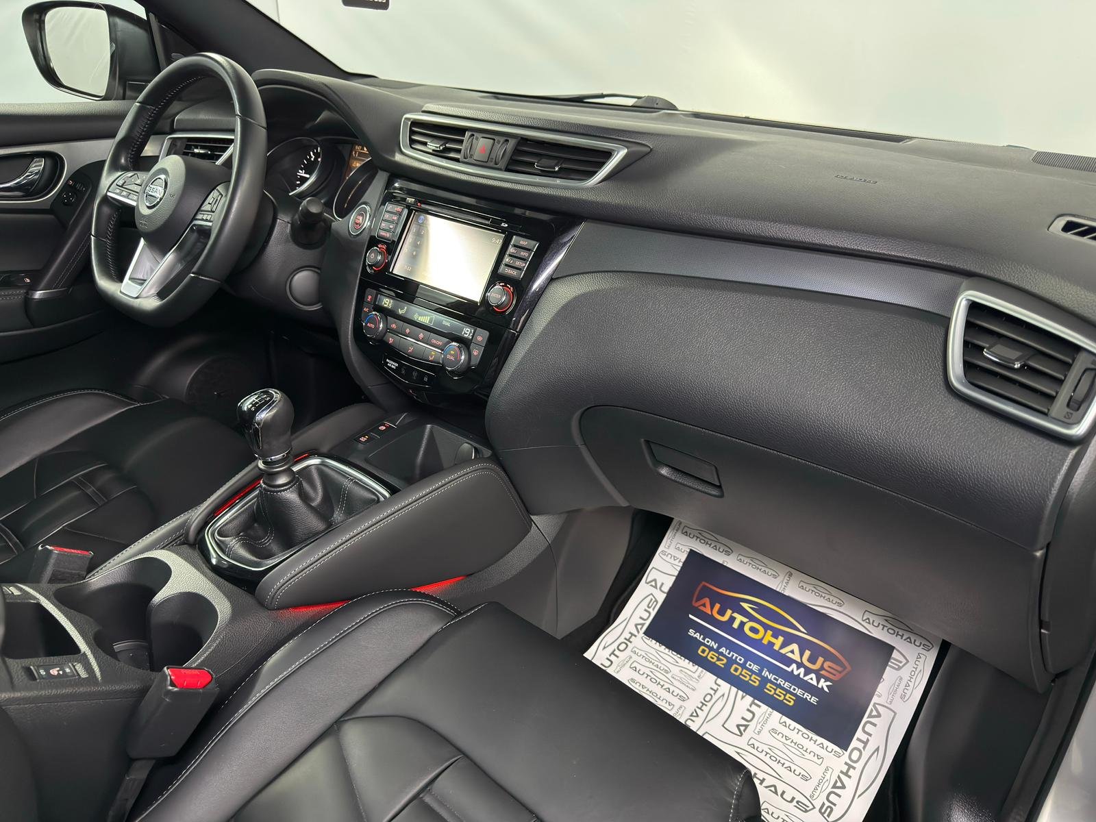 Nissan Qashqai J11 (2013 - 2021) image