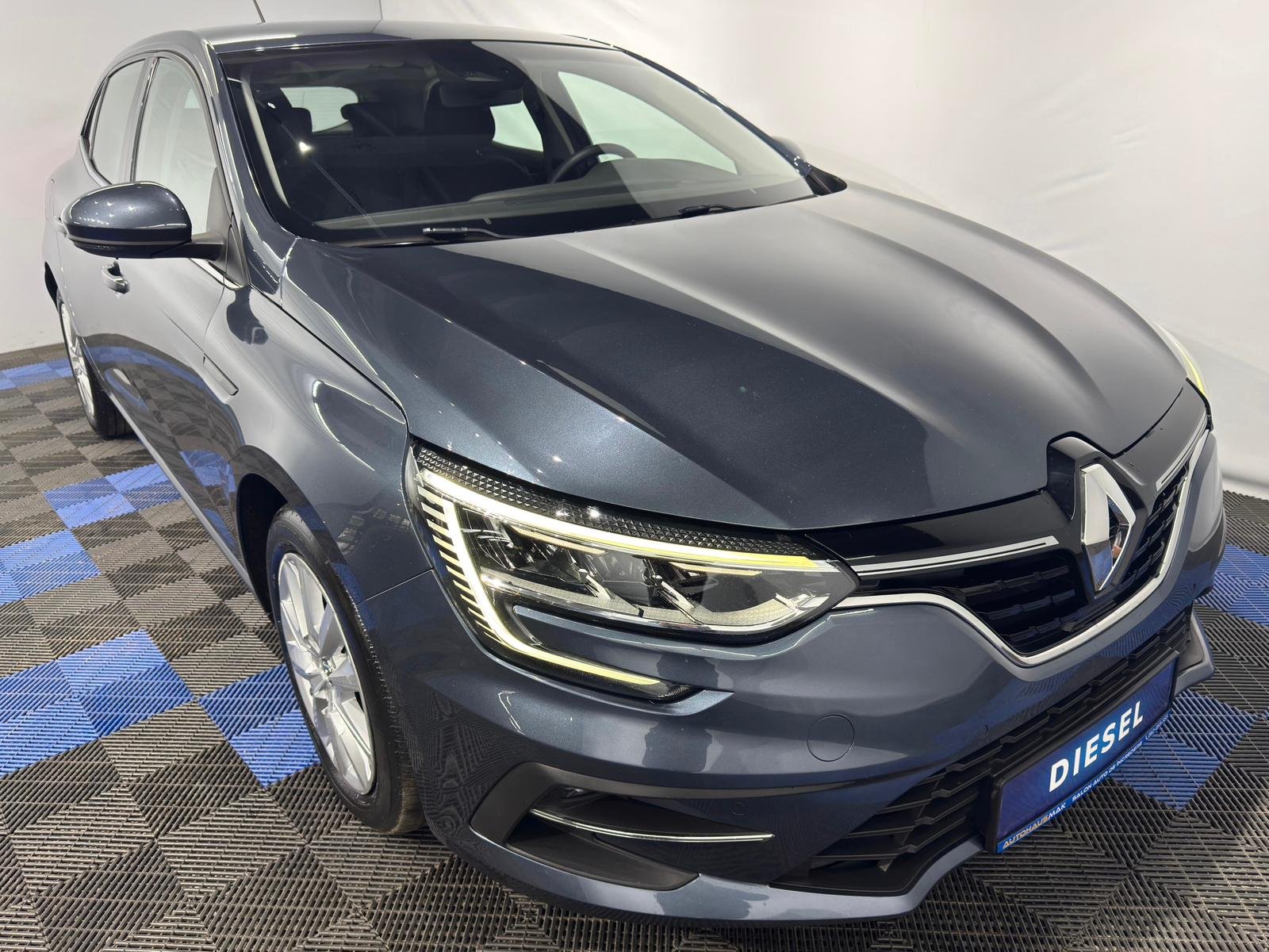 Renault Megane IV (2016 - ) image