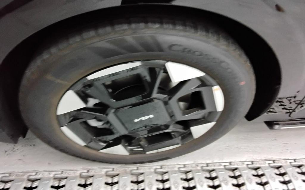 Kia Carnival IV (2020 - ) image