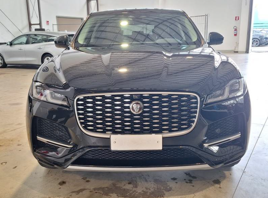 Jaguar F-PACE I (2015 - ) image