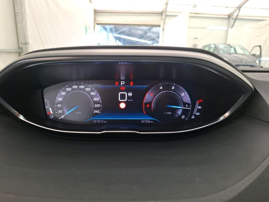 Peugeot 5008 II (2017 - ) image