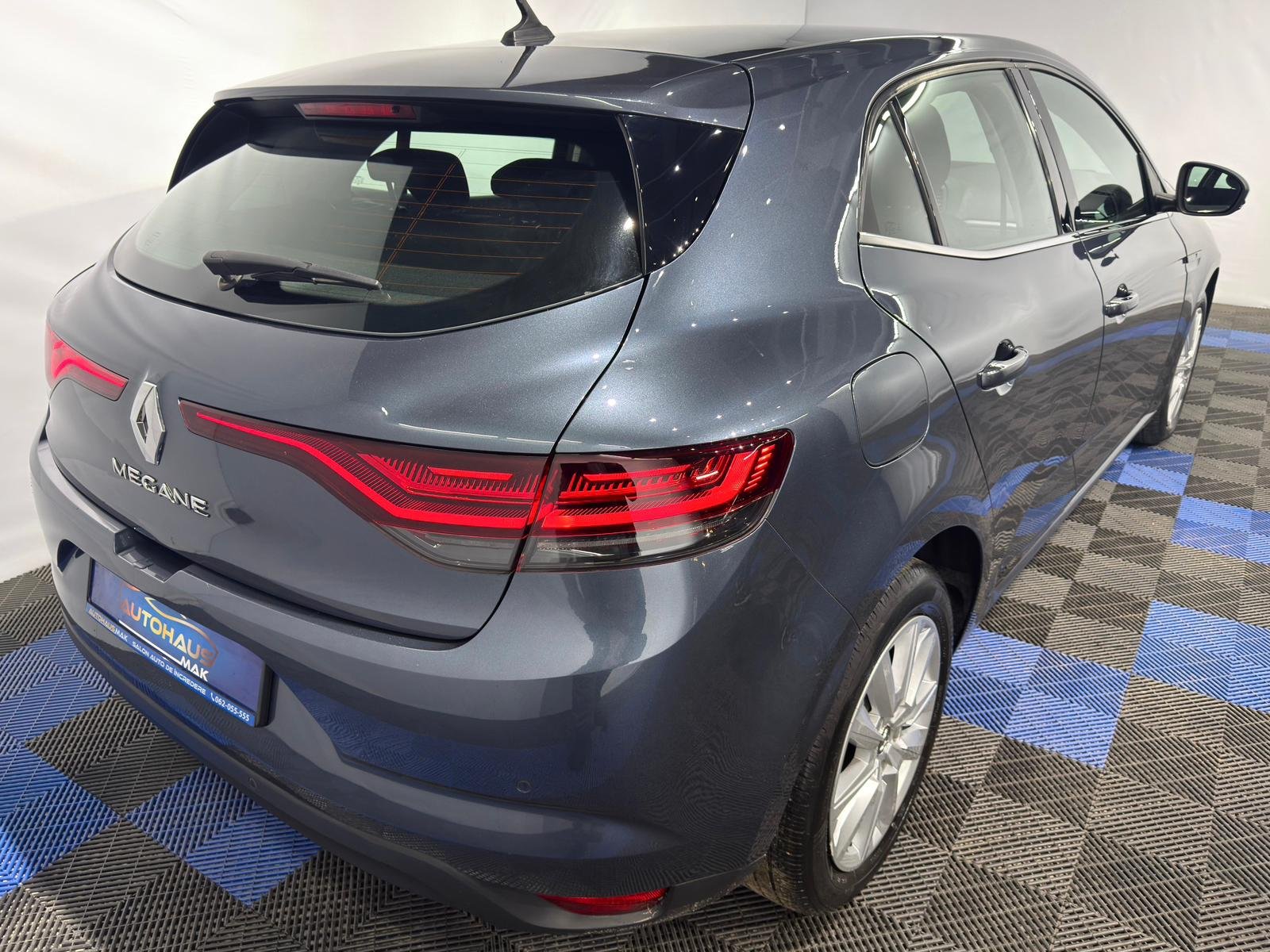 Renault Megane IV (2016 - ) image