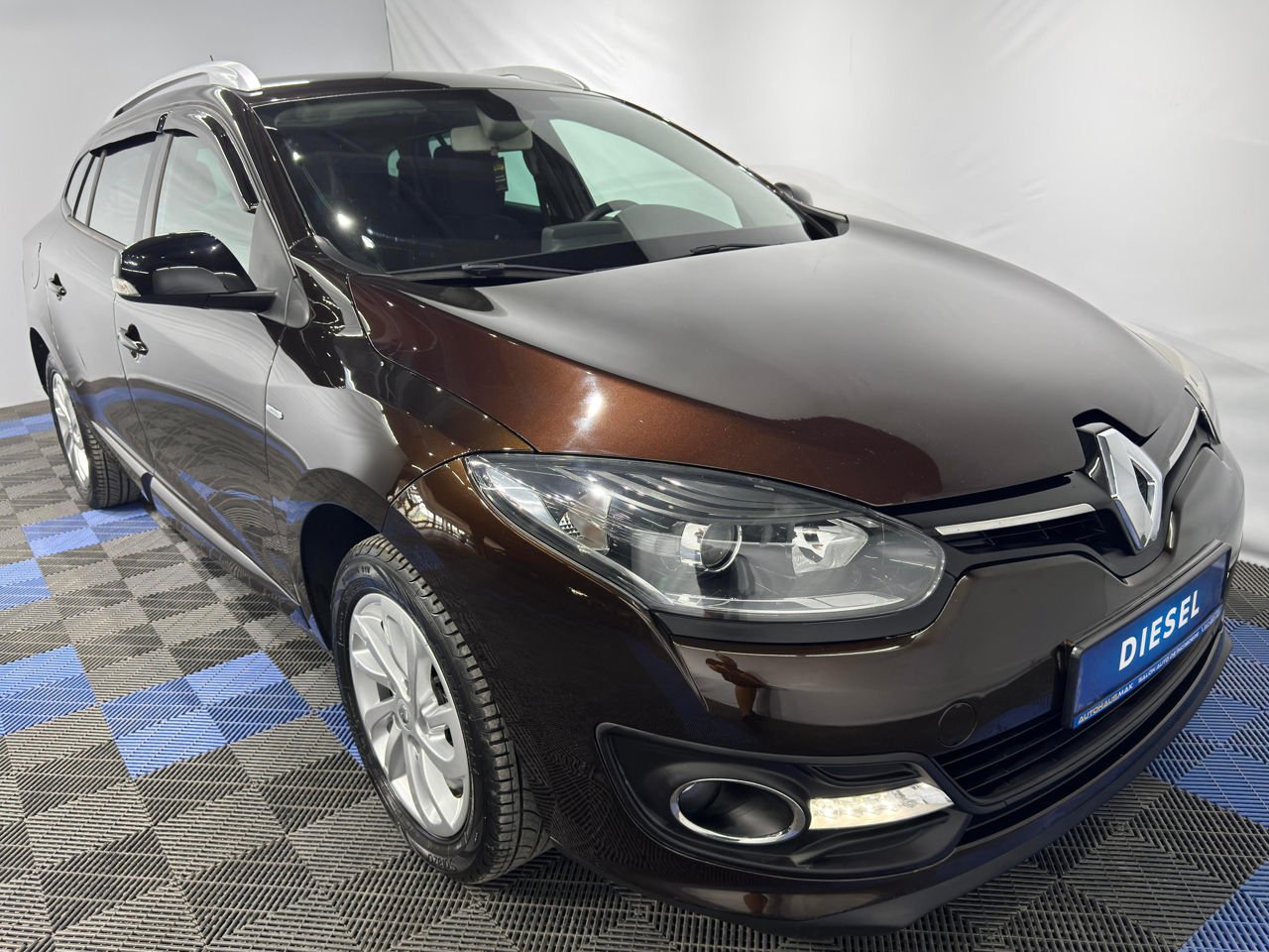 Renault Megane III (2008 - 2016) image