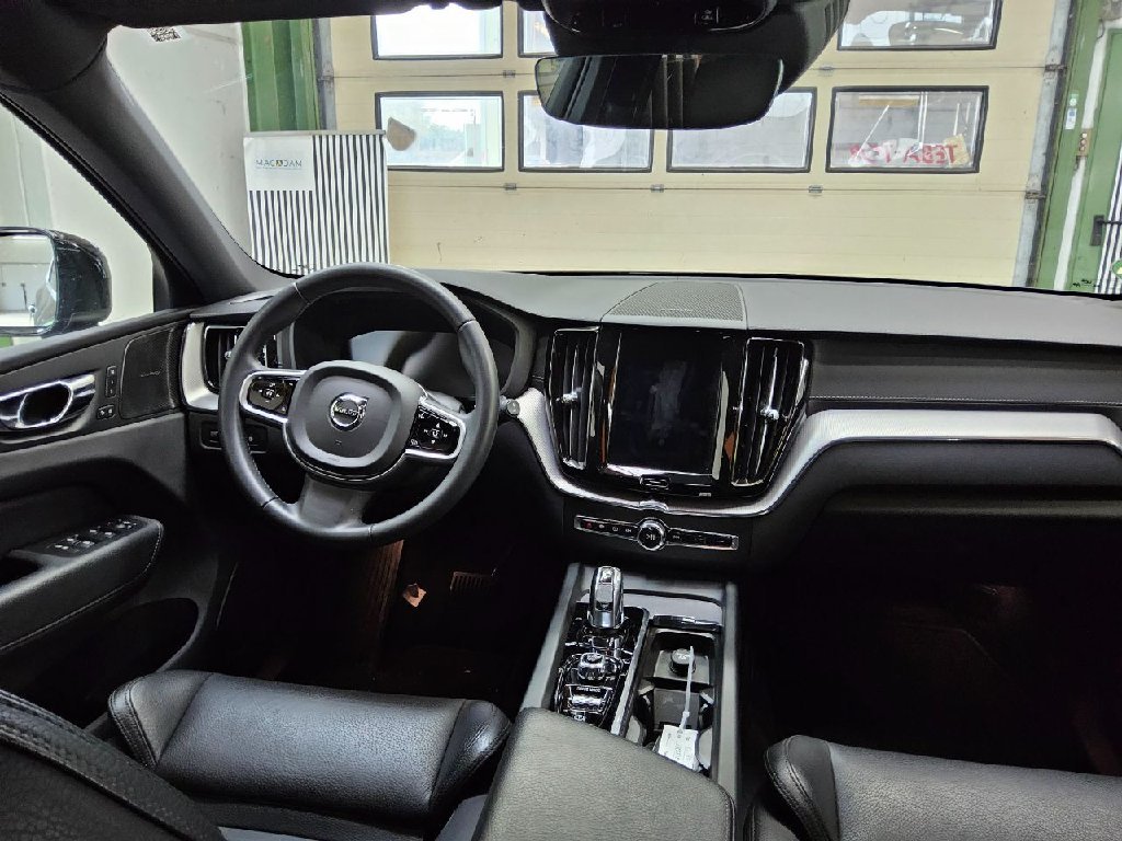 Volvo XC60 2017 - image