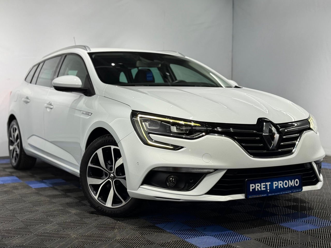 Renault Megane IV (2016 - ) image