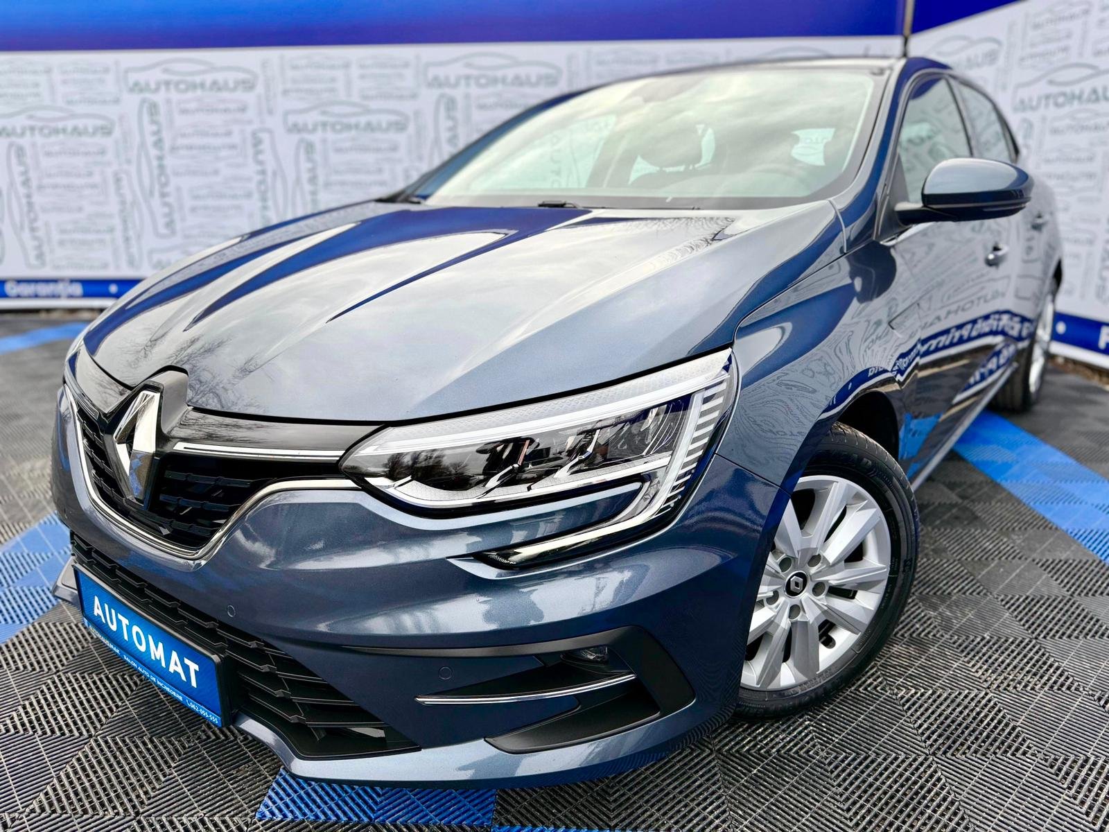 Renault Megane IV (2016 - ) image