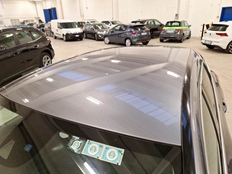 Infiniti Q30 I (2015 - 2020) image