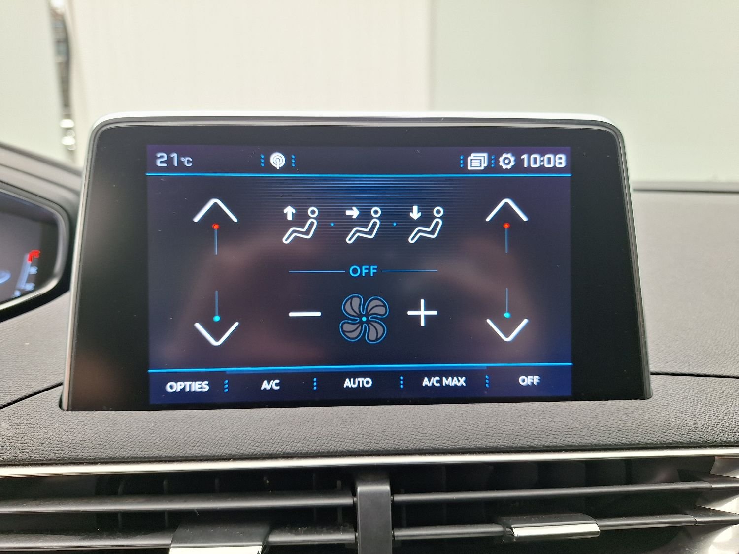 Peugeot 5008 II (2017 - ) image