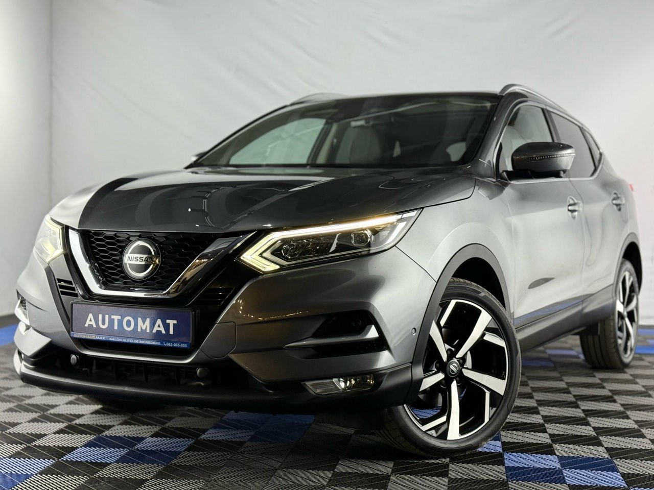 Nissan Qashqai J11 (2013 - 2021) image