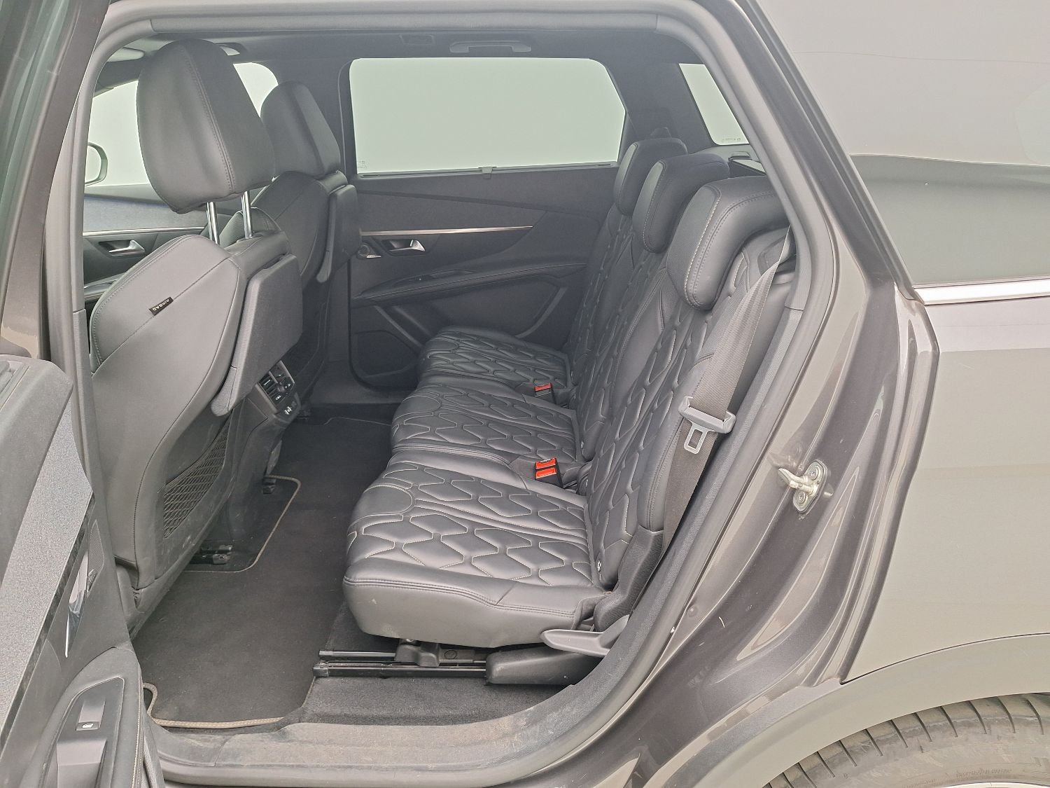 Peugeot 5008 II (2017 - ) image