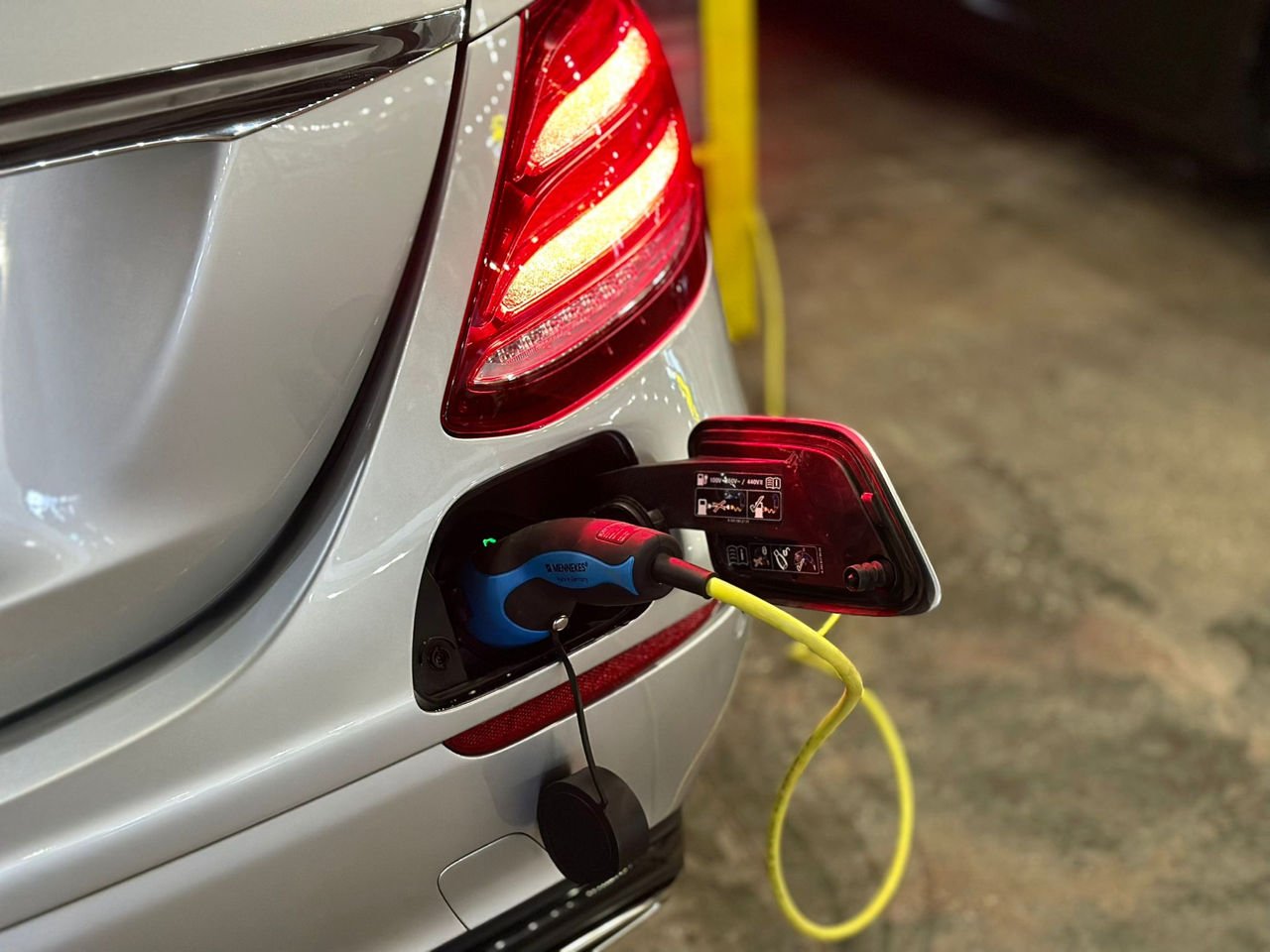 Mercedes-Benz E-Class W213 (2016 - 2023) image