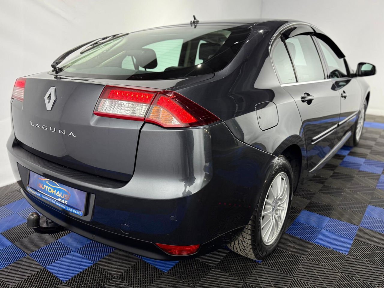 Renault Laguna III (2007 - 2015) image