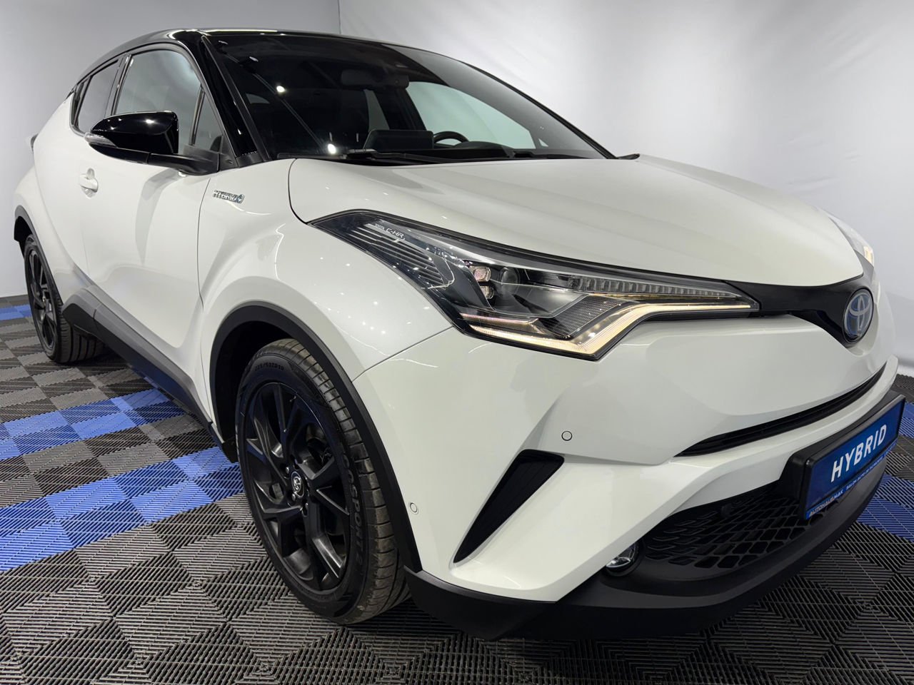 Toyota C-HR 2016 - image