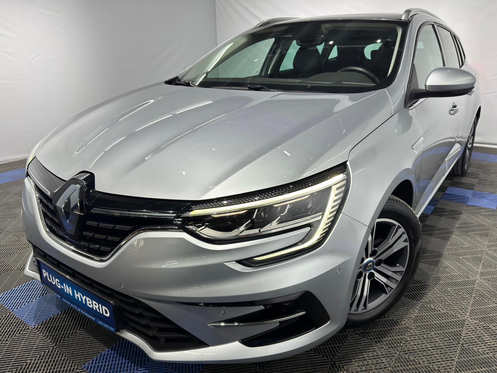 Renault Megane IV (2016 - ) image