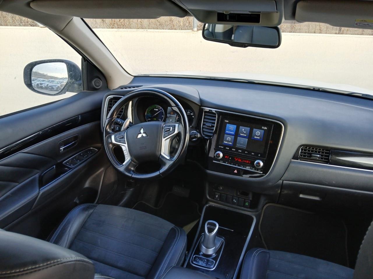 Mitsubishi Outlander II (2019 - ) image