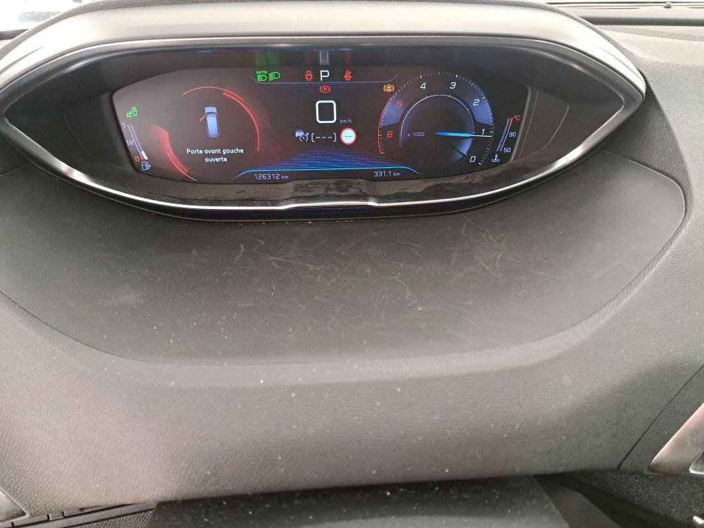 Peugeot 5008 II (2017 - ) image