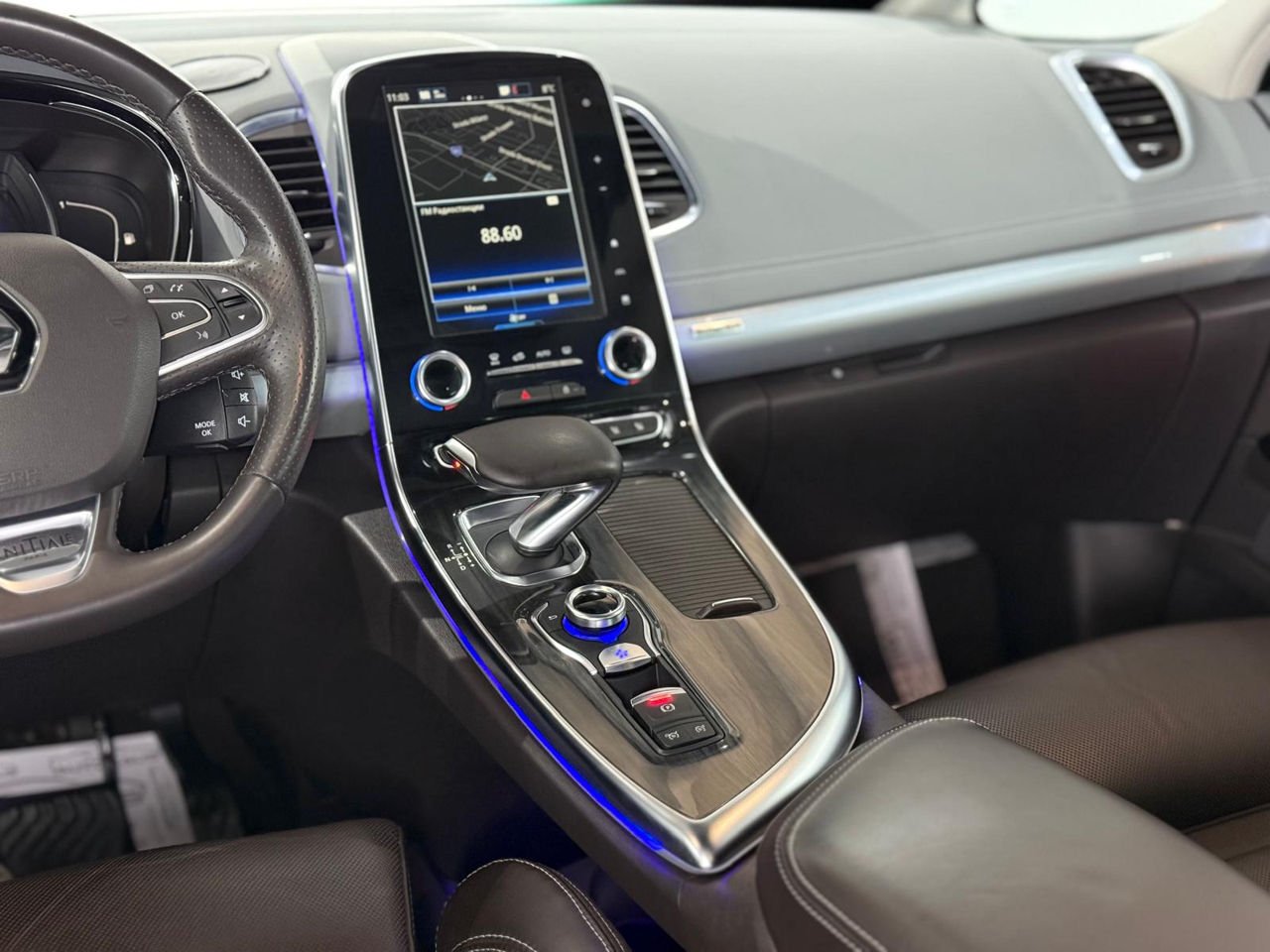 Renault Espace V (2014 - ) image