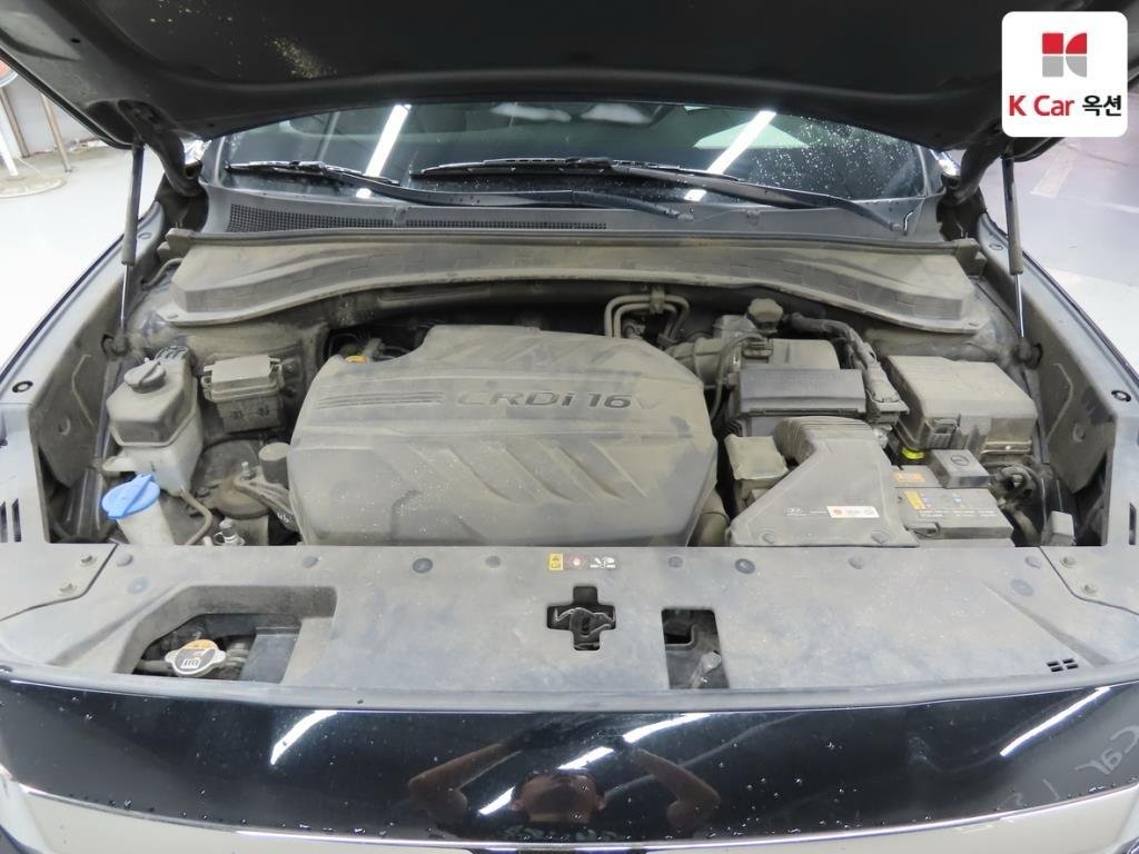 Hyundai Santa Fe IV (2018 - ) image