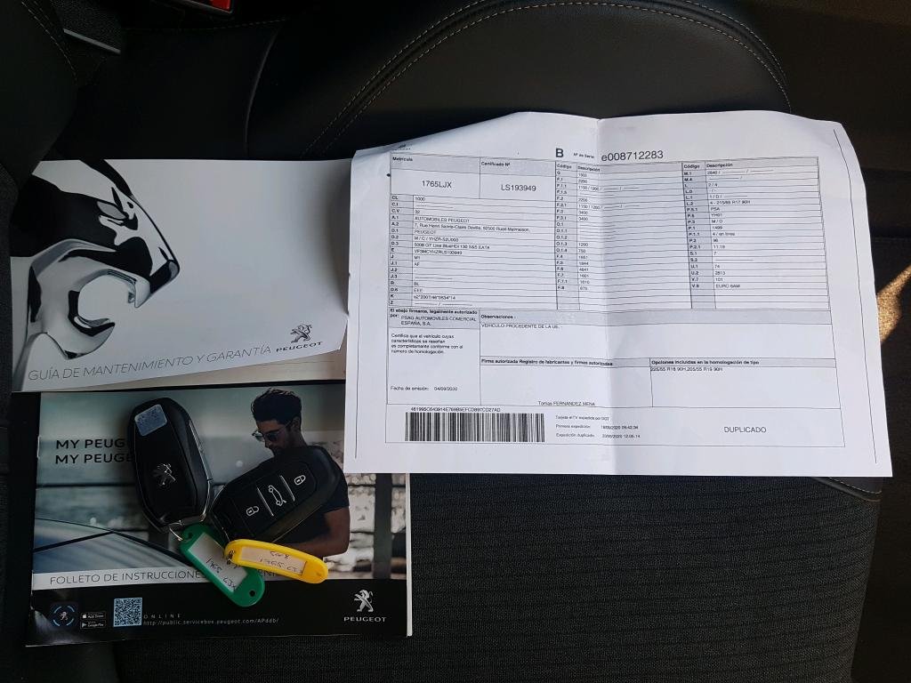 Peugeot 5008 II (2017 - ) image