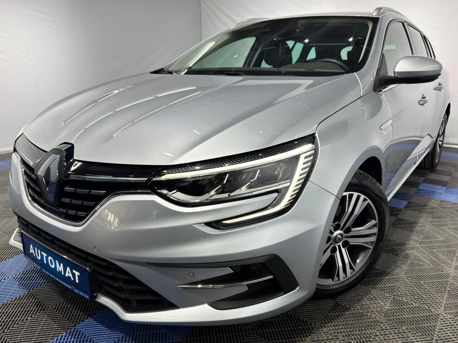Renault Megane IV (2016 - ) image