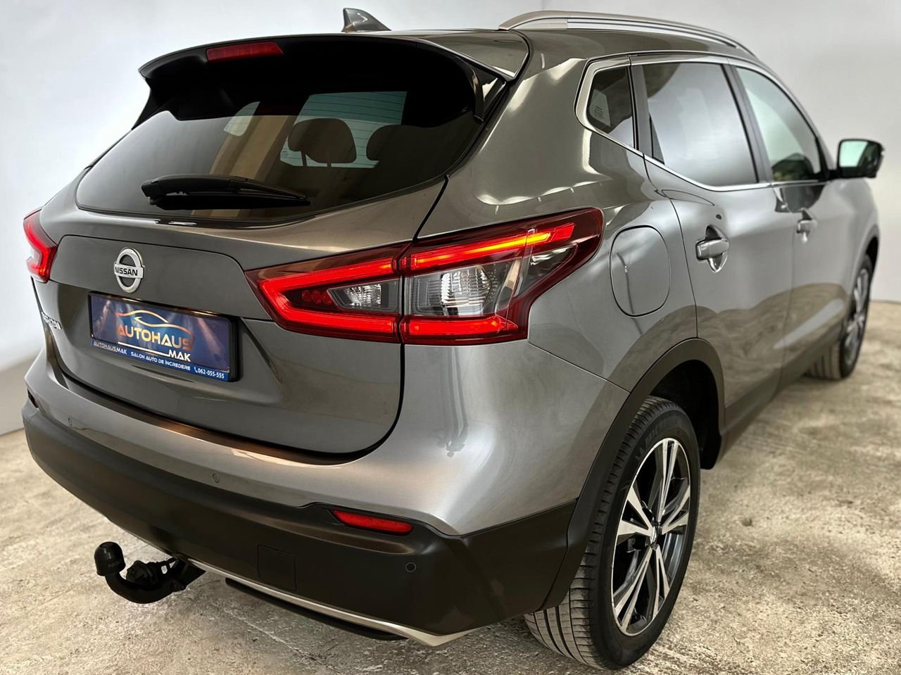 Nissan Qashqai J11 (2013 - 2021) image