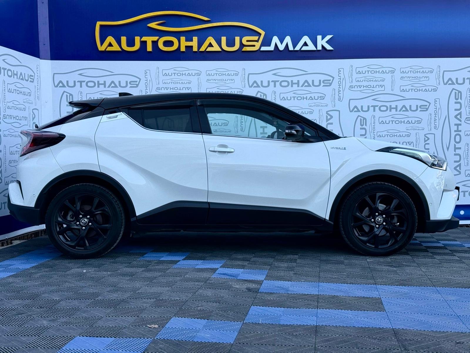 Toyota C-HR 2016 - image