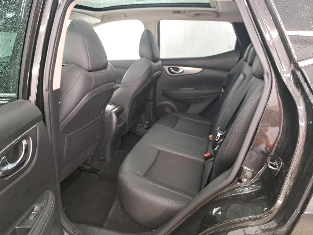 Nissan Qashqai J11 (2013 - 2021) image