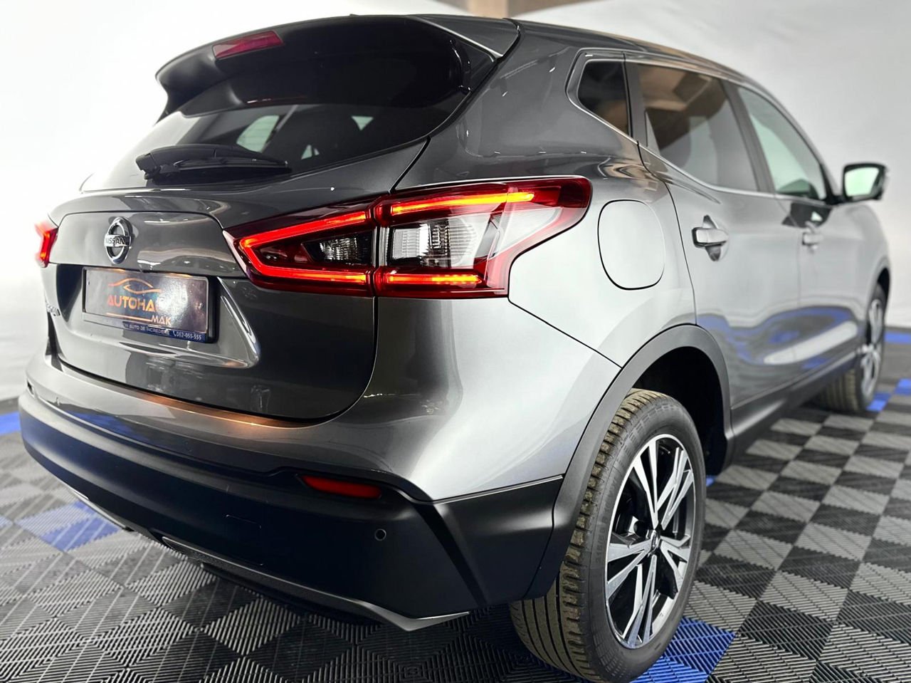 Nissan Qashqai J11 (2013 - 2021) image