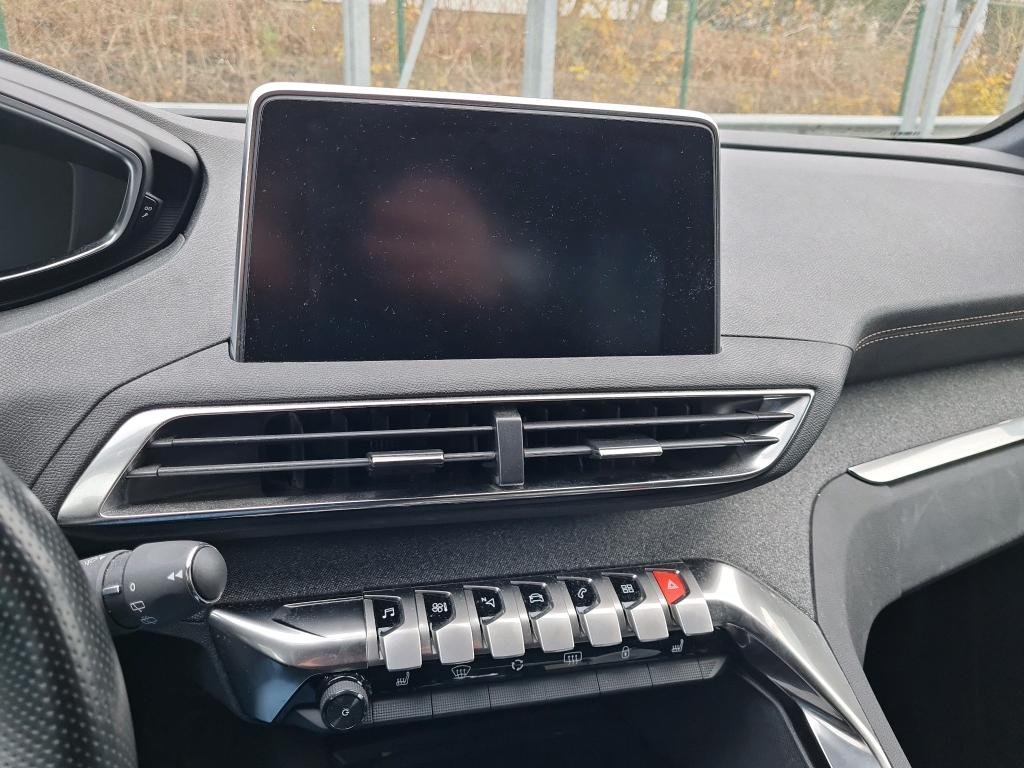 Peugeot 5008 II (2017 - ) image