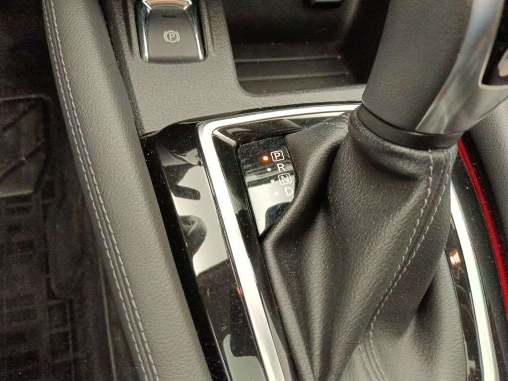 Nissan Qashqai J11 (2013 - 2021) image