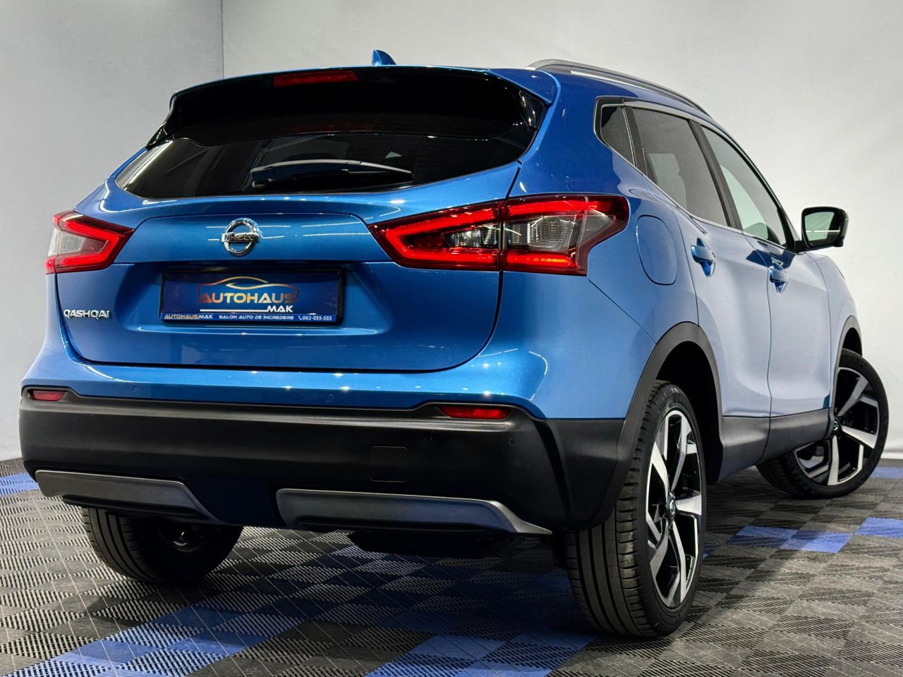 Nissan Qashqai J11 (2013 - 2021) image