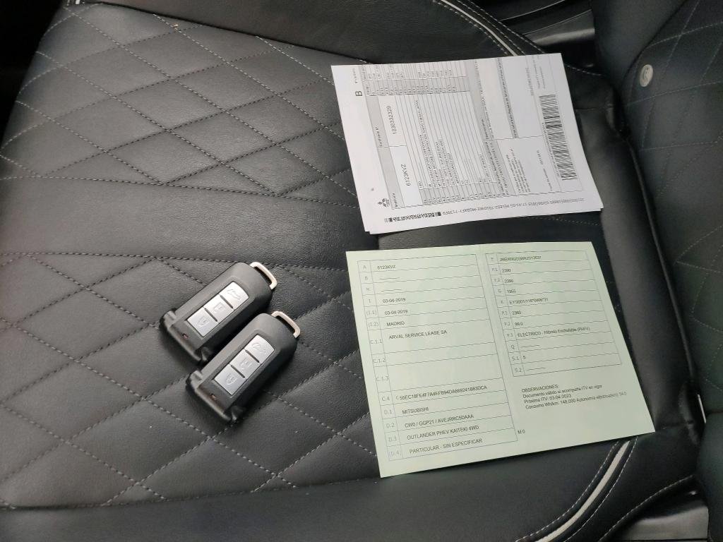 Mitsubishi Outlander III (2012 - 2021) image