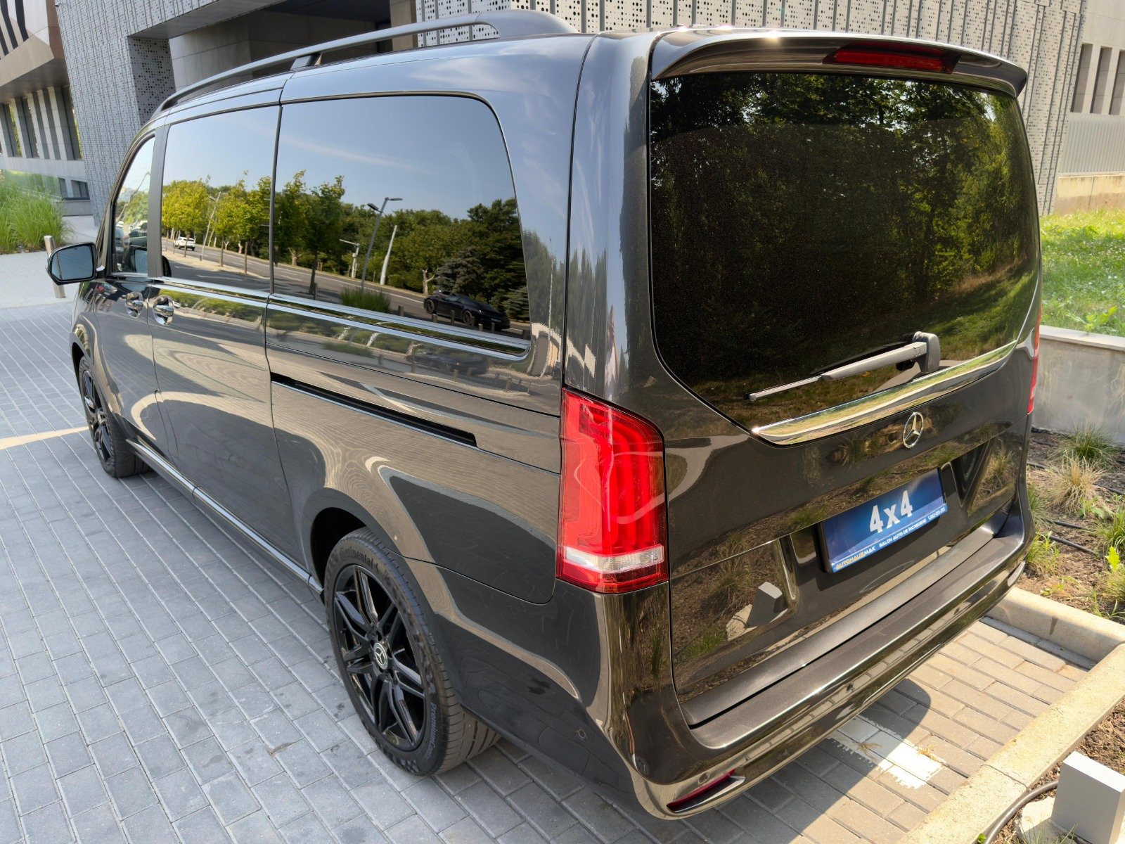 Mercedes-Benz V-Class W447 (2014 - ) image