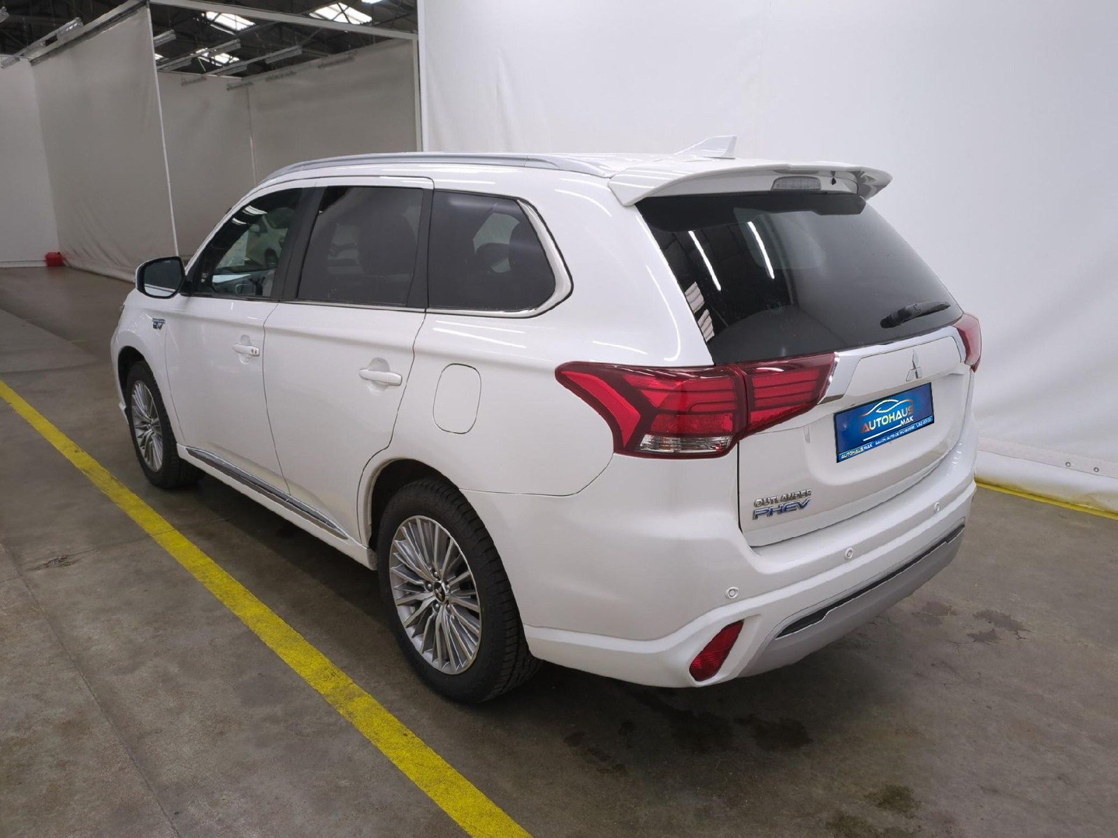 Mitsubishi Outlander III (2012 - 2021) image