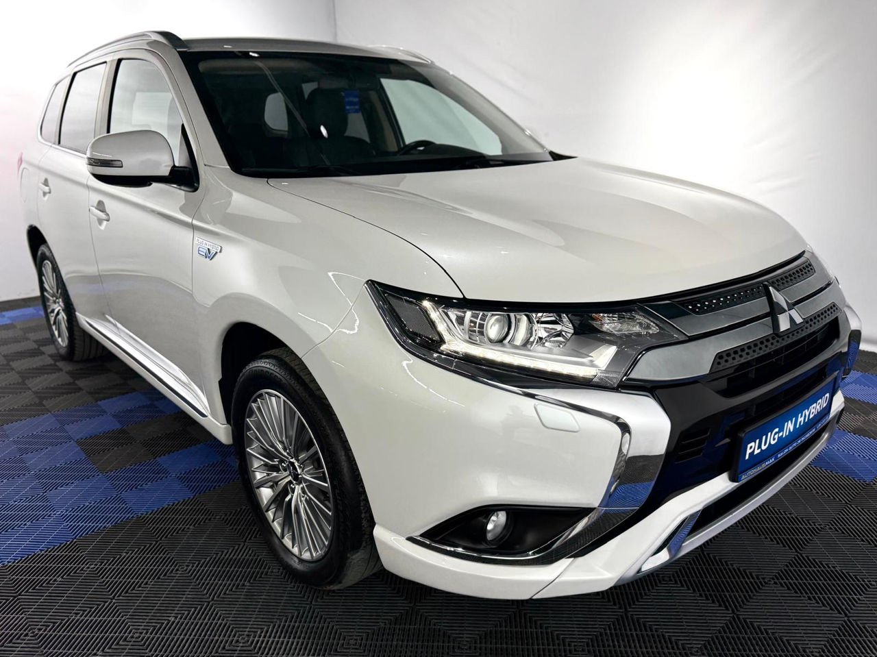 Mitsubishi Outlander II (2019 - ) image