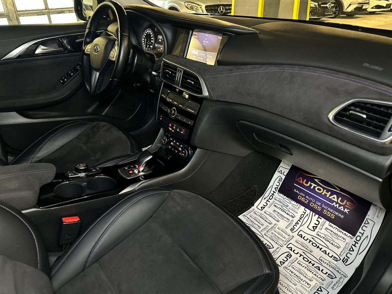 Infiniti QX30 I (2015 - 2019) image