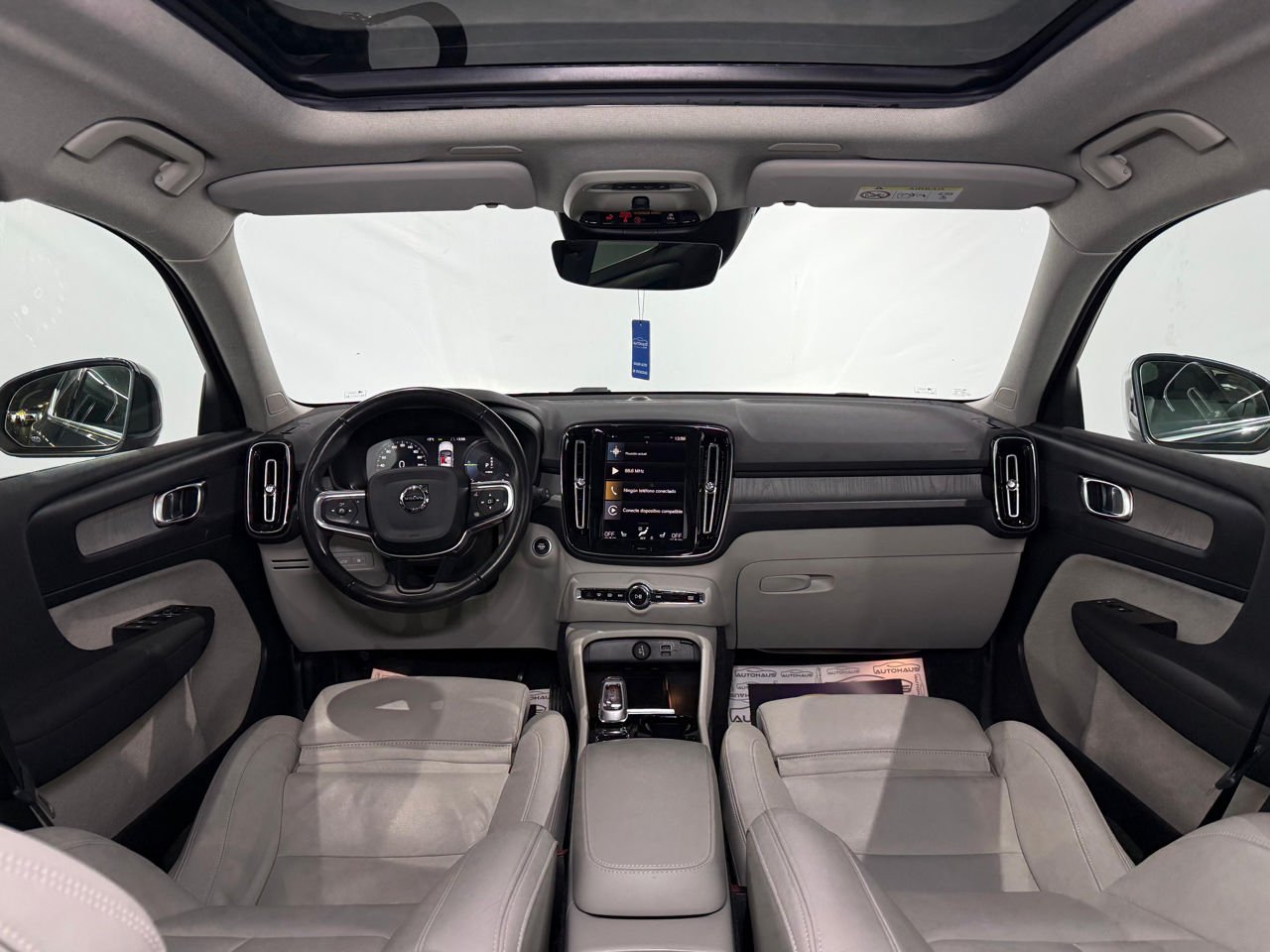 Volvo XC40 2017 - image