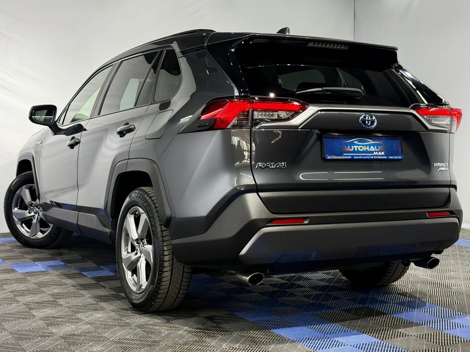 Toyota RAV4 2018 - image
