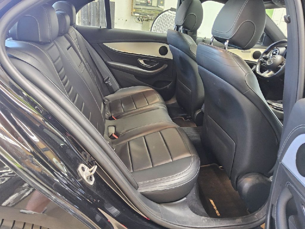 Mercedes-Benz E-Class W212 (2009 - 2016) image