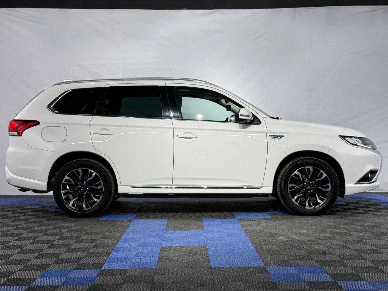 Mitsubishi Outlander III (2012 - 2021) image