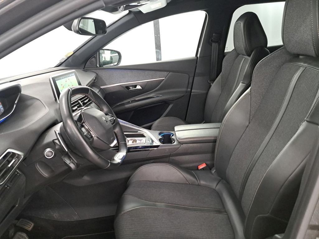 Peugeot 3008 II (2016 - ) image