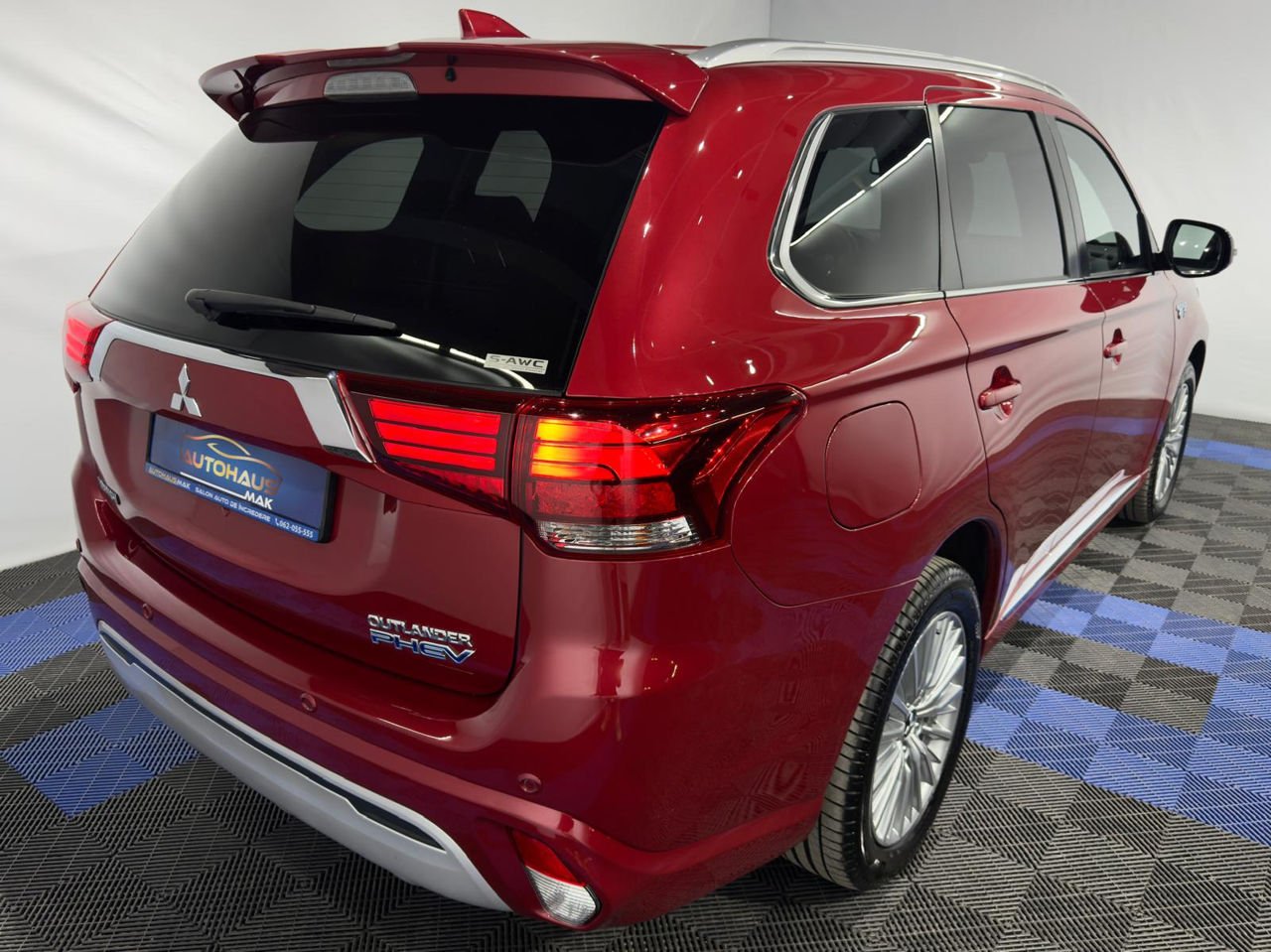 Mitsubishi Outlander III (2012 - 2021) image