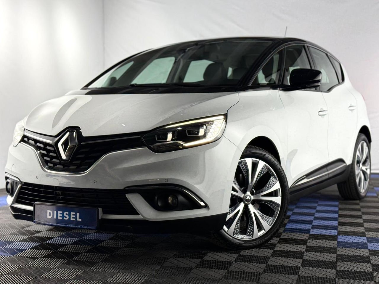 Renault Scenic IV (2016 - ) image