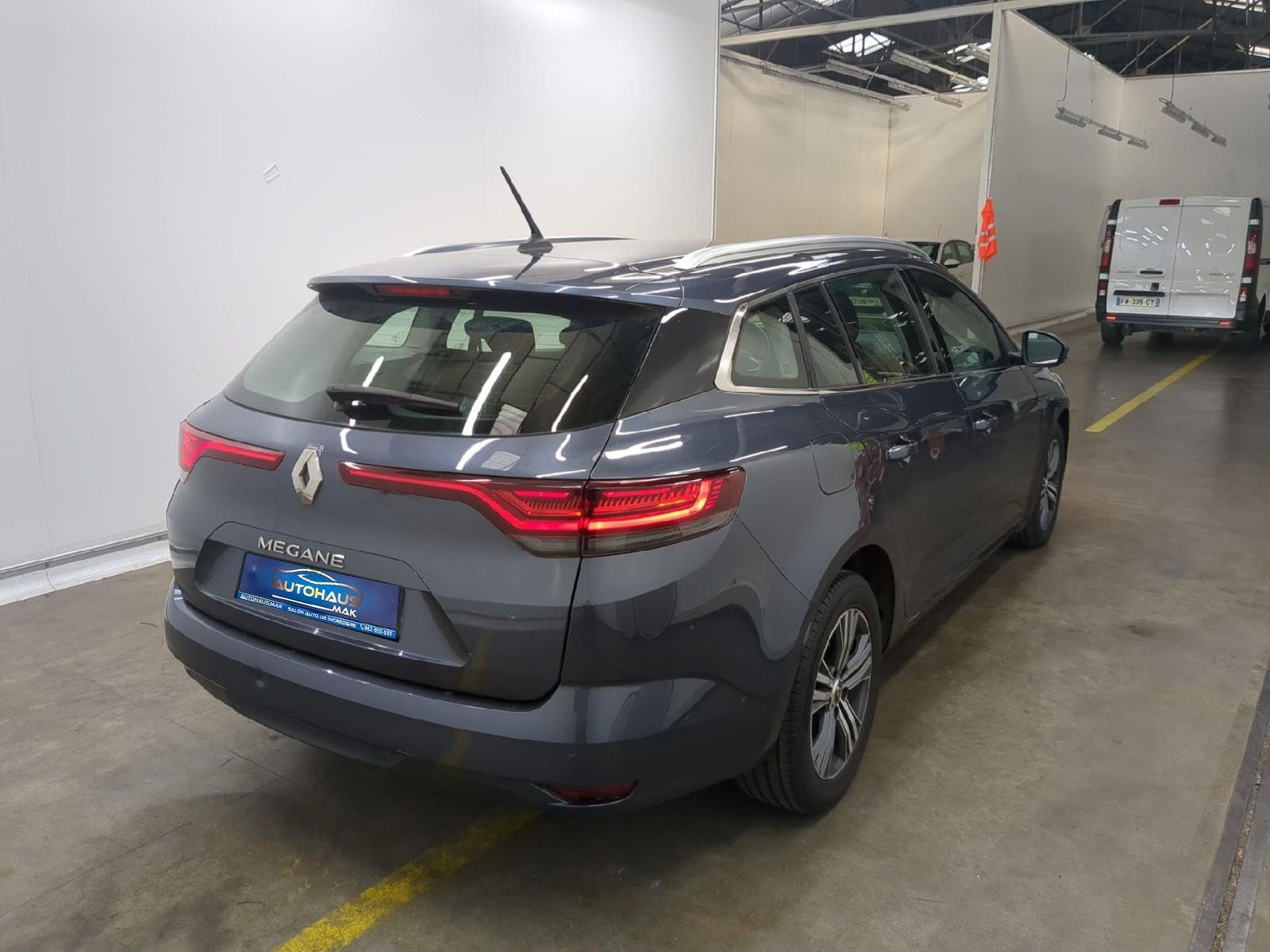 Renault Megane IV (2016 - ) image