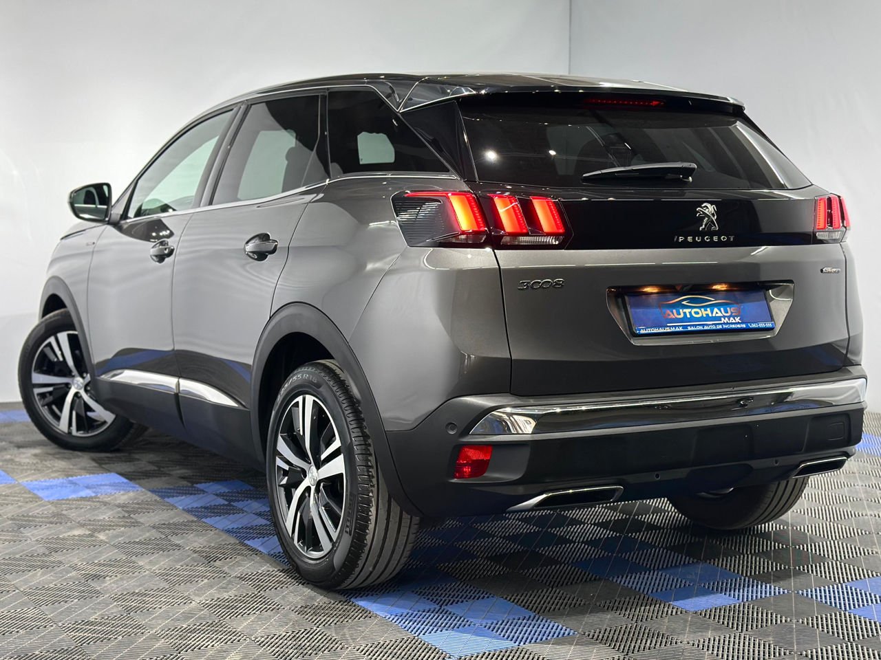Peugeot 3008 II (2016 - ) image