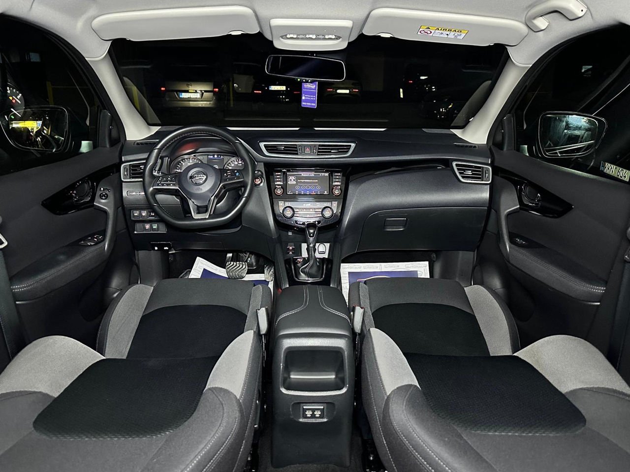 Nissan Qashqai J11 (2013 - 2021) image