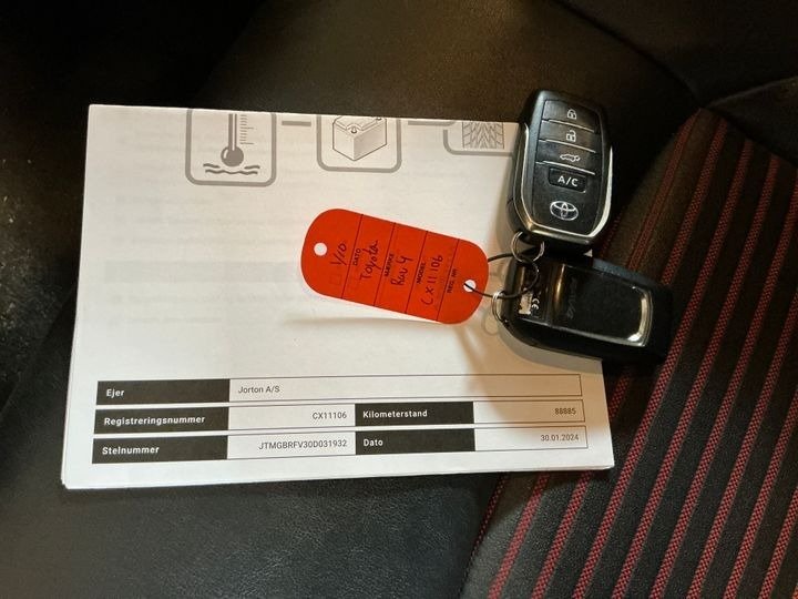 Toyota RAV4 2018 - image